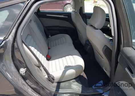 2015 Ford Fusion S из США, поврежденный, VIN 3FA6P0G78FR271055